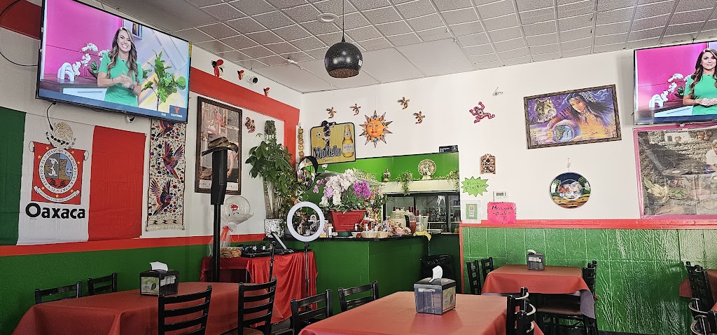 Antojitos El Zocalo | restaurant | 2168 Story Rd, San Jose, CA 95122, USA | 4088763238 OR +1 408-876-3238