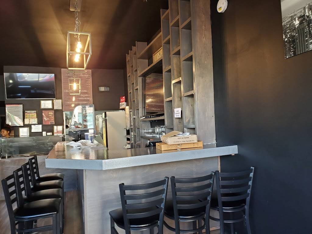 Casa Blanca | restaurant | 155 Lafayette Ave, Staten Island, NY 10301, USA | 7185244391 OR +1 718-524-4391