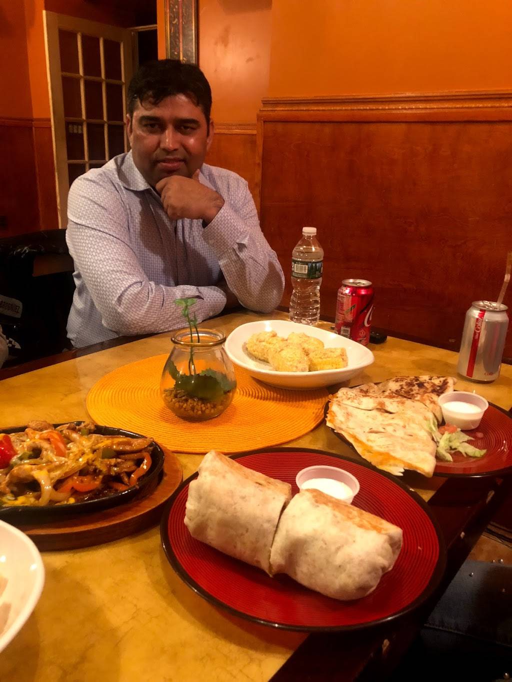 Lasiaf | restaurant | 2368 Flatbush Ave, Brooklyn, NY 11234, USA | 7182587515 OR +1 718-258-7515