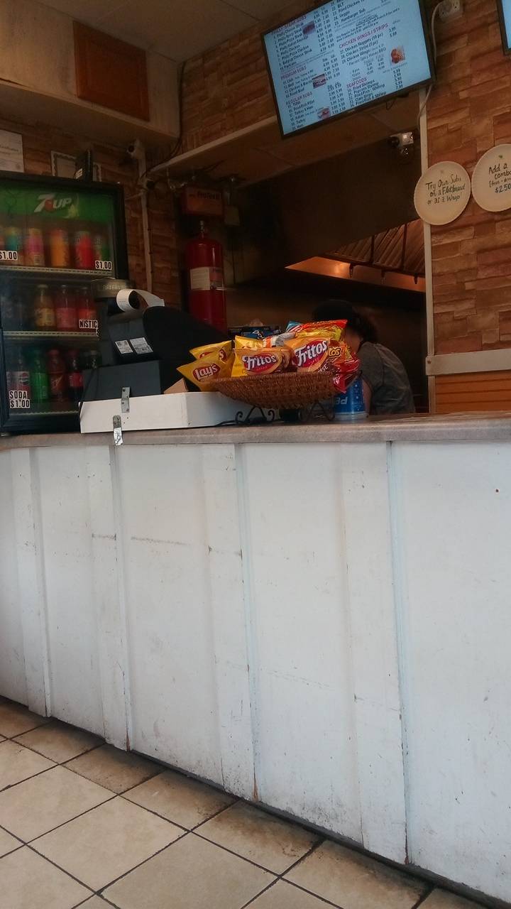 Philly Station | restaurant | 2401 Kecoughtan Rd, Hampton, VA 23661, USA | 7572451155 OR +1 757-245-1155