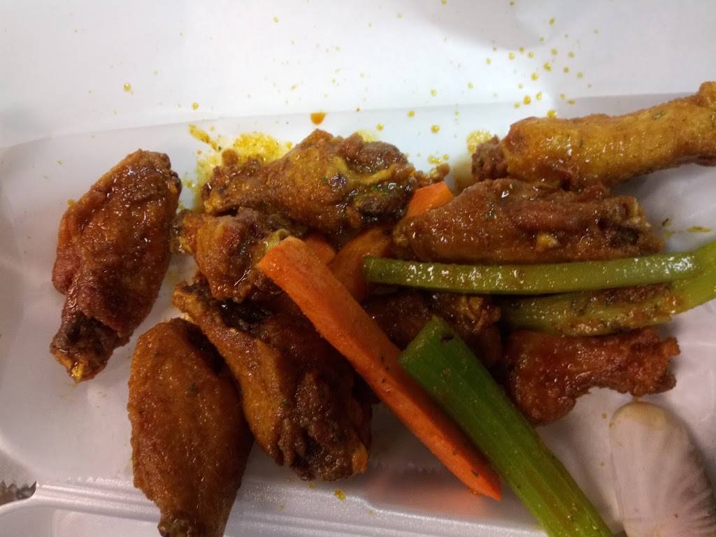 Rayfords All-N-1 Hot Wings | restaurant | 8908 Mid S Dr, Olive Branch, MS 38654, USA | 6628928353 OR +1 662-892-8353