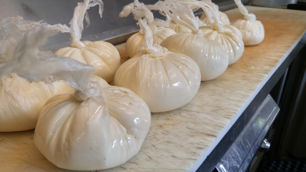 Patrizis | restaurant | 1705 Cuernavaca Dr N, Austin, TX 78733, USA | 7138229031 OR +1 713-822-9031