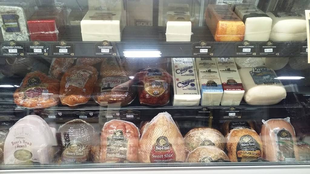 Micknucks Fresh Marketplace | restaurant | 570 Main St, Fiskdale, MA 01518, USA | 5083470116 OR +1 508-347-0116