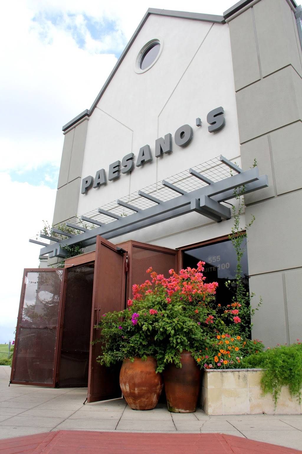 Paesanos Lincoln Heights | restaurant | 555 E Basse Rd, San Antonio, TX 78209, USA | 2108285191 OR +1 210-828-5191