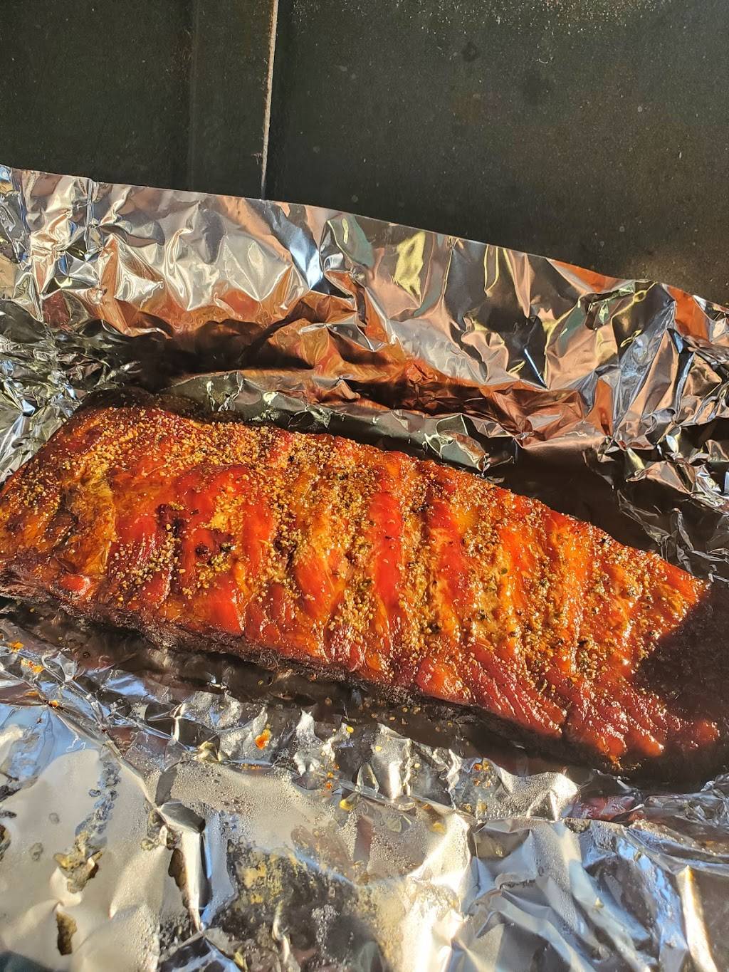 Lazy R Bar-B-Que | restaurant | 2901 Nichols Ave, Bay City, TX 77414, USA | 9794760185 OR +1 979-476-0185