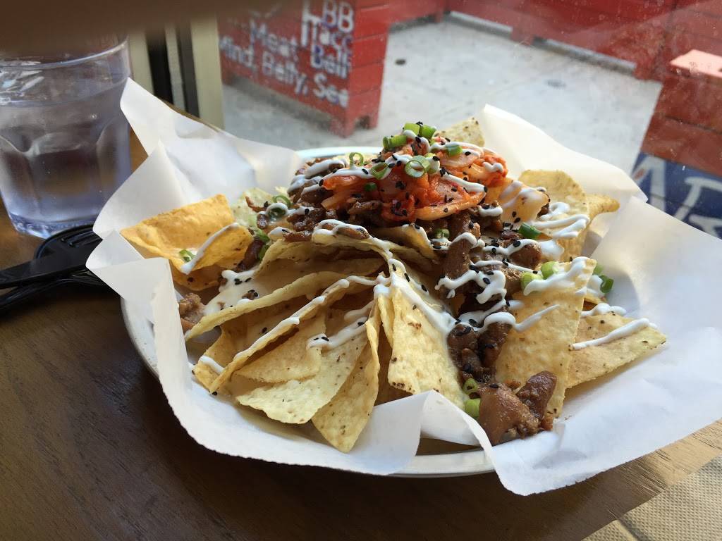 Seoul Taco | restaurant | 738 N Clark St, Chicago, IL 60654, USA | 3122651607 OR +1 312-265-1607