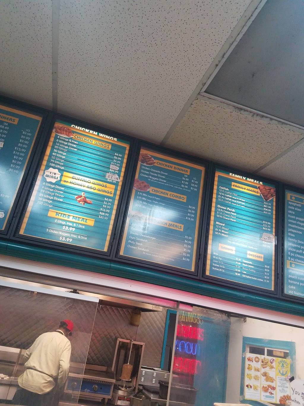 Sharks Fish & Chicken | meal takeaway | 6114 S Western Ave, Chicago, IL 60636, USA | 7734340400 OR +1 773-434-0400