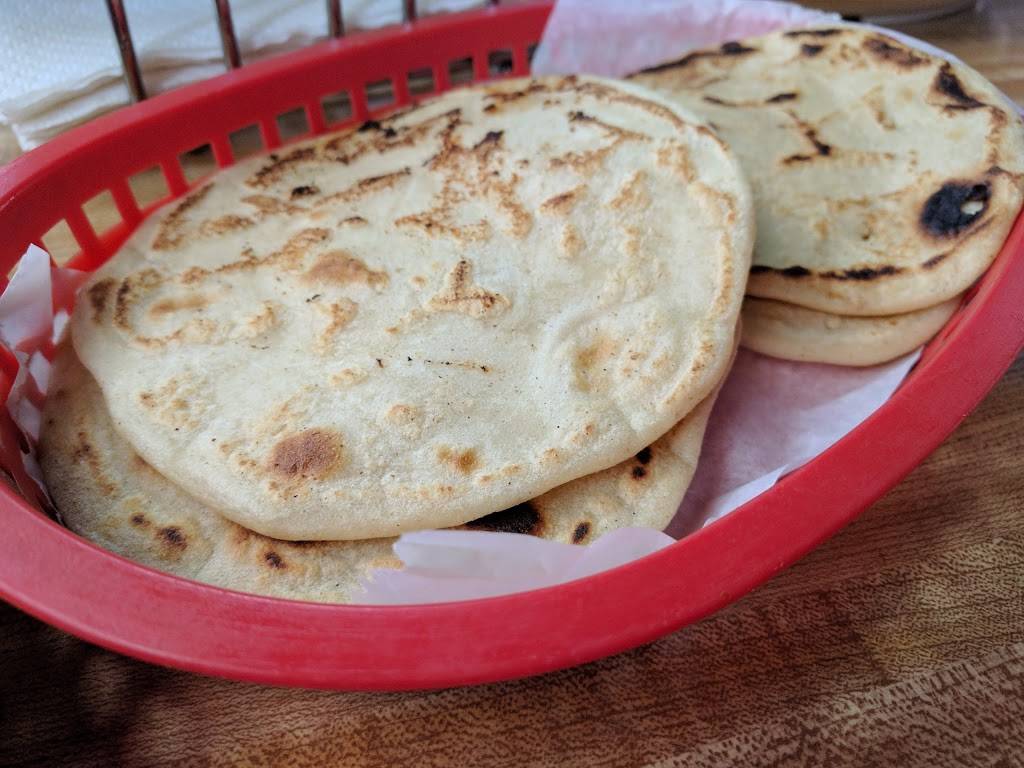 Pupuseria Las Delicias Salvadoreñas | restaurant | 4770 Britt Rd, Norcross, GA 30093, USA | 6783811223 OR +1 678-381-1223