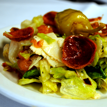 Emelios Restaurant | restaurant | 574 Georgesville Rd, Columbus, OH 43228, USA | 6142797900 OR +1 614-279-7900