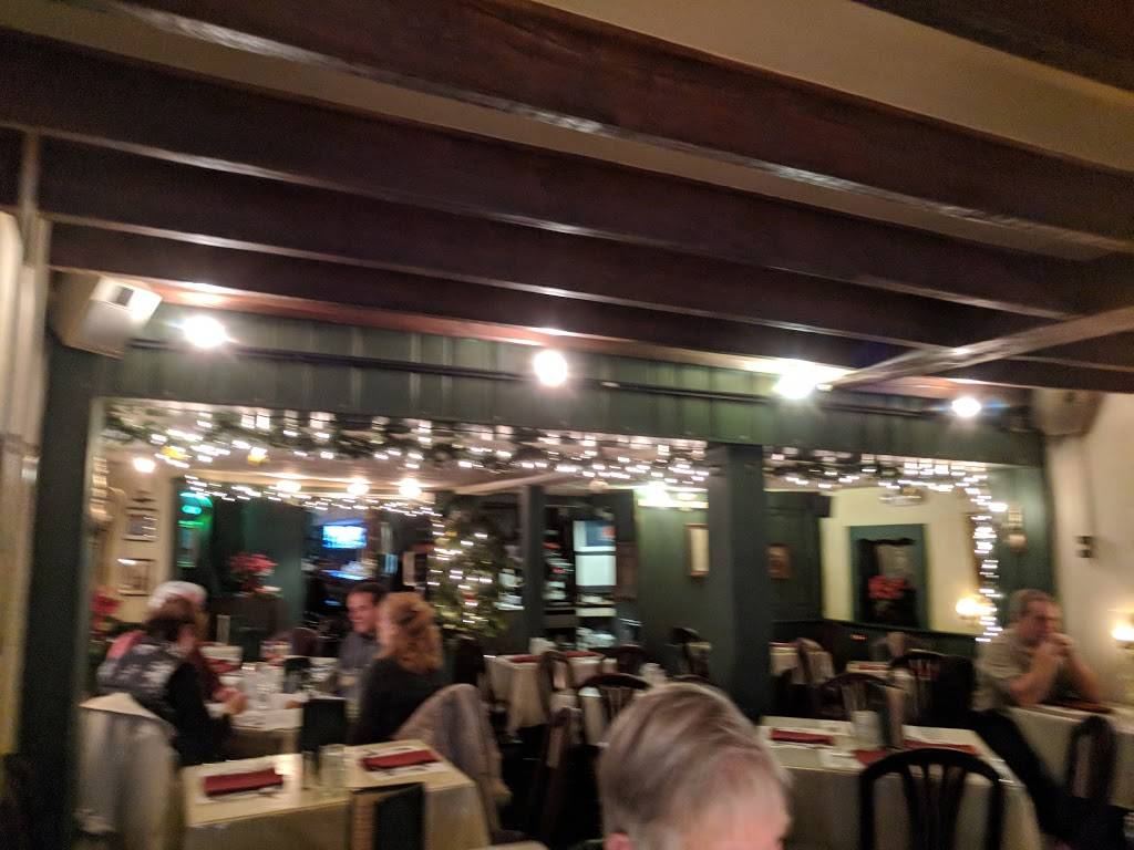 Fasageos Italian Restaurant | restaurant | 724 Ridge Rd, Sellersville, PA 18960, USA | 2152573545 OR +1 215-257-3545