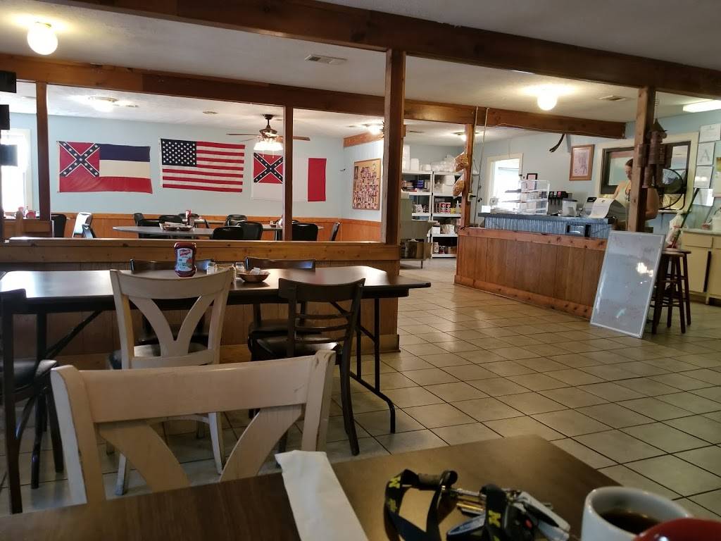 Driskills Diner | restaurant | 357 Mobile St, Saltillo, MS 38866, USA | 6628692300 OR +1 662-869-2300