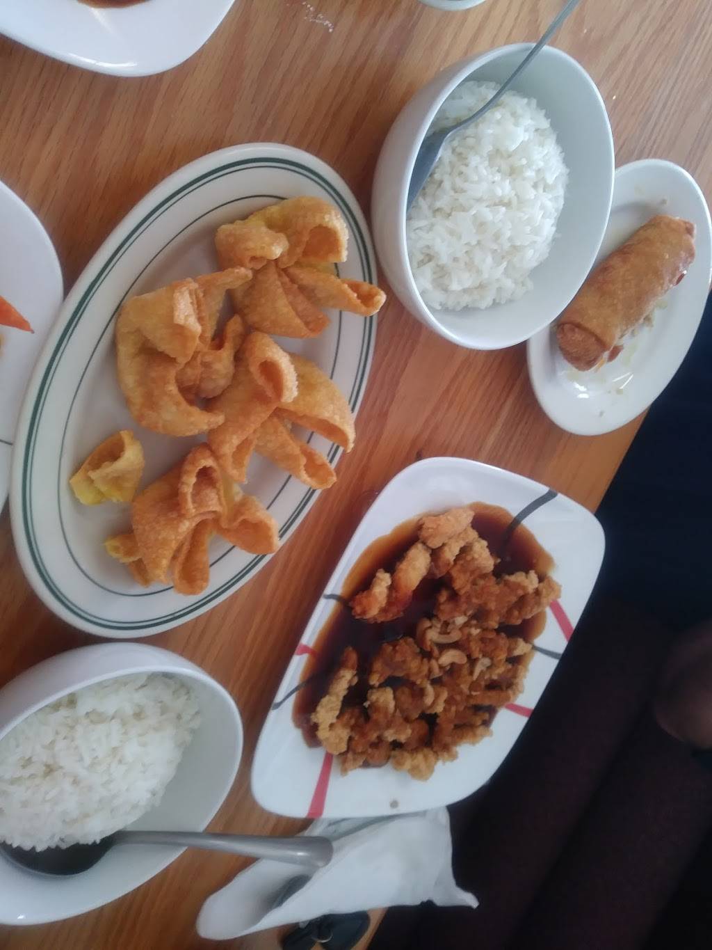 China Express | restaurant | 106 W 7th St, Cassville, MO 65625, USA | 4178471255 OR +1 417-847-1255
