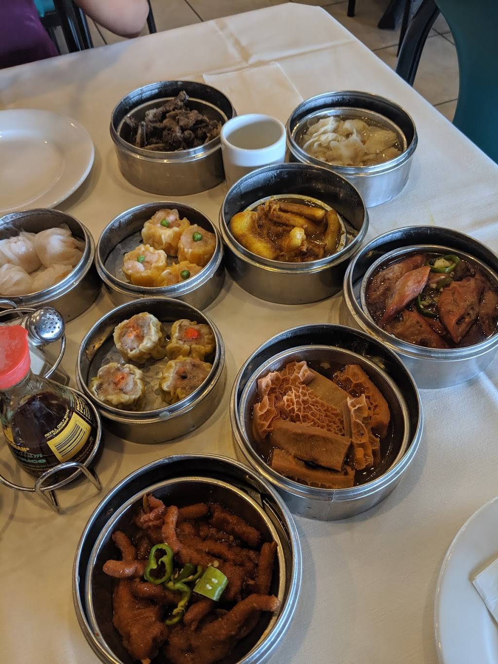 Harbor Seafood Garden Inc | restaurant | 5675 Rising Sun Ave, Philadelphia, PA 19120, USA | 2153426688 OR +1 215-342-6688