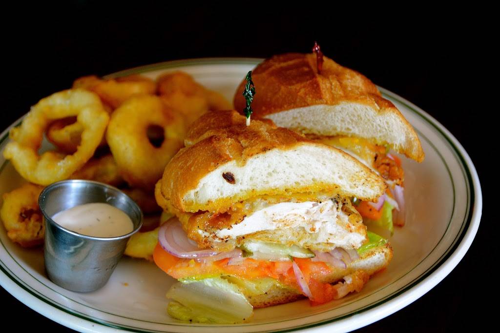 Ricardos Bar and Grill | restaurant | 2700 Yulupa Ave, Santa Rosa, CA 95405, USA | 7075457696 OR +1 707-545-7696