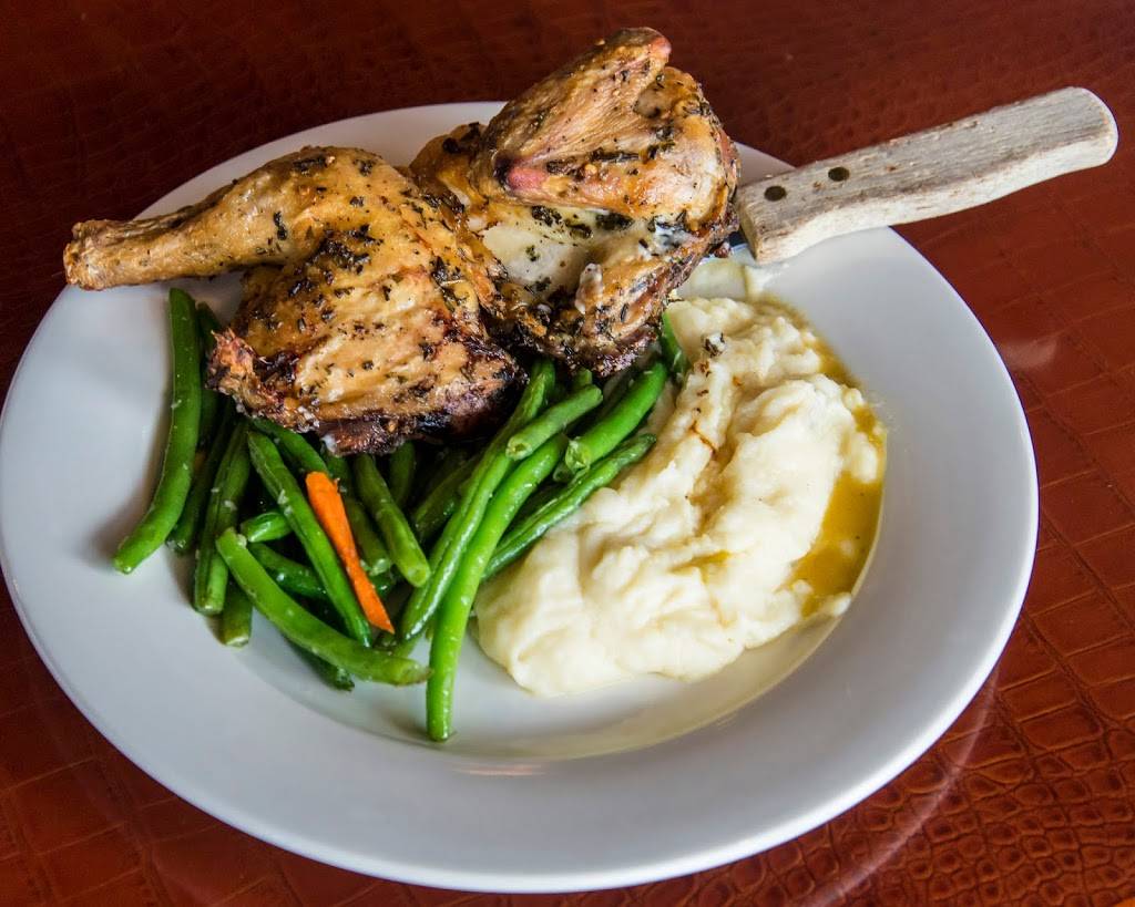 McLoones Pier House | restaurant | 141 National Plaza, Oxon Hill, MD 20745, USA | 3018390815 OR +1 301-839-0815