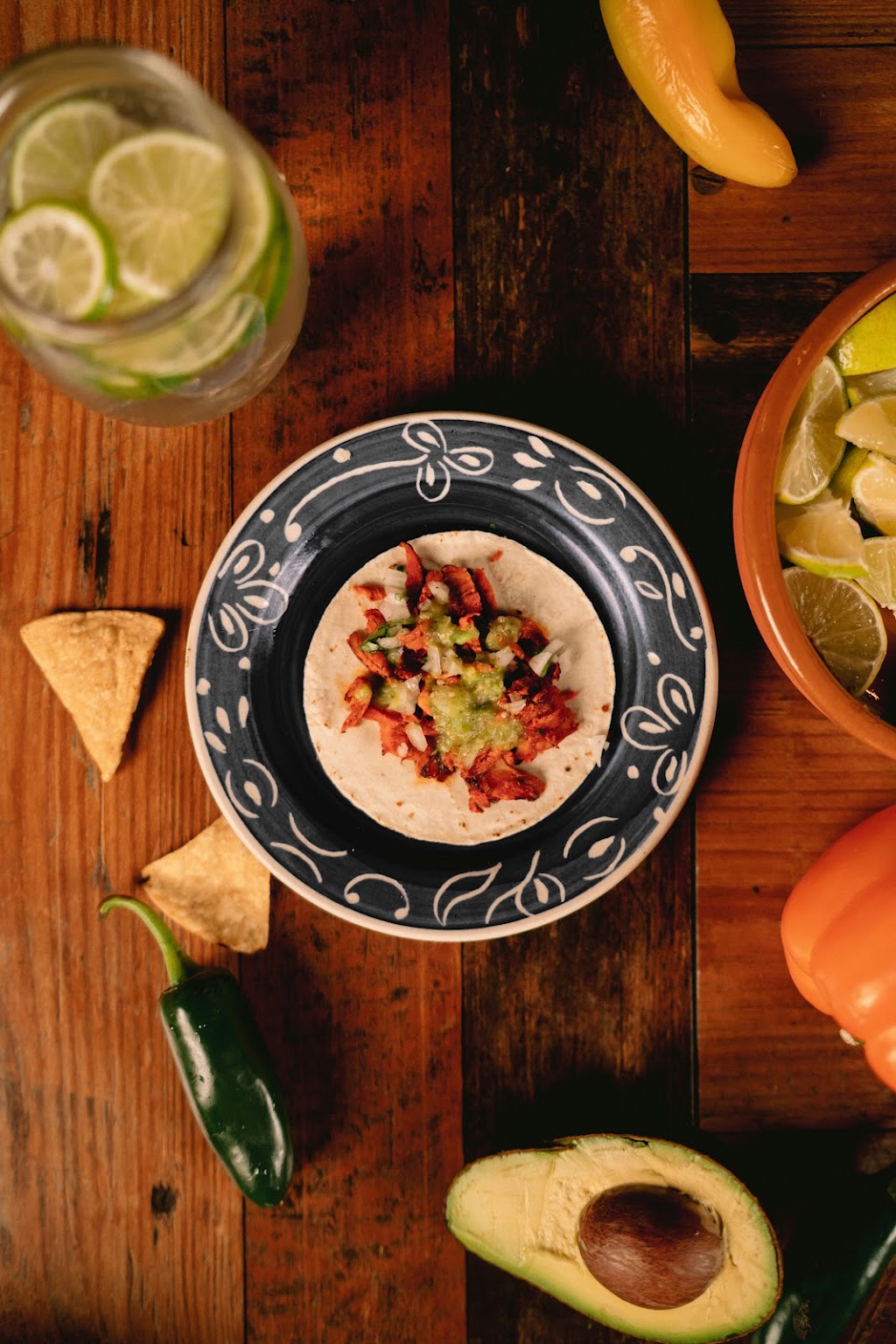 Tacoyote | restaurant | 800 Spring Mill Ave, Conshohocken, PA 19428, USA | 6107615320 OR +1 610-761-5320