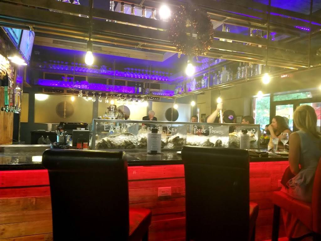 Backstreet Blues Chop House and Oyster Bar | restaurant | 6500 SW Archer Rd, Gainesville, FL 32608, USA | 3523636792 OR +1 352-363-6792