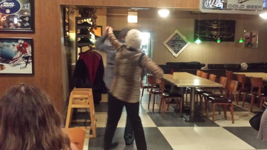 Jovial Club | restaurant | 5022, 9615 S Commercial Ave, Chicago, IL 60617, USA | 7733751203 OR +1 773-375-1203