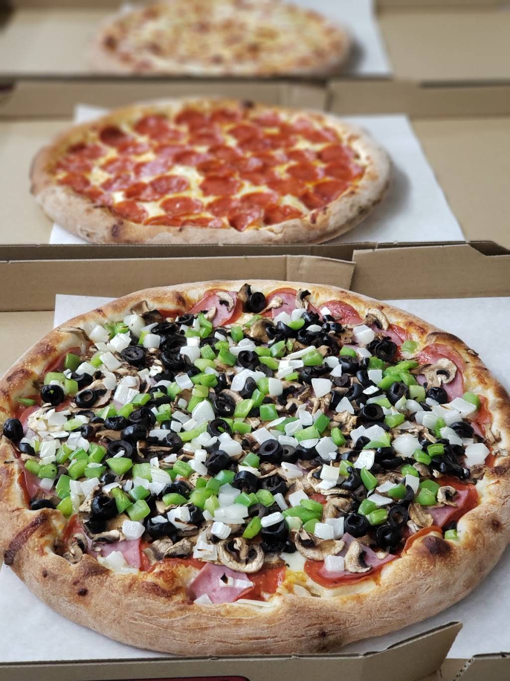 Angelinas Famous Pizza | restaurant | 12553 Alondra Blvd, Norwalk, CA 90650, USA | 5629216619 OR +1 562-921-6619