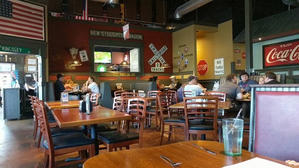 Buffalos | restaurant | 991 Peachtree Industrial Blvd, Suwanee, GA 30024, USA | 7709457100 OR +1 770-945-7100