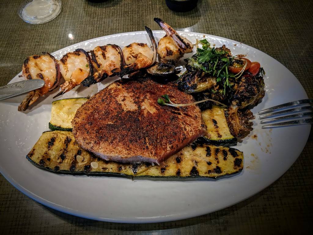 California Fish Grill | restaurant | 23704 El Toro Rd, Lake Forest, CA 92630, USA | 9495864538 OR +1 949-586-4538