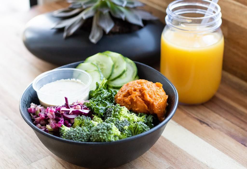 GreenSpace & Go | restaurant | 32867 Woodward Ave, Royal Oak, MI 48073, USA | 2488508500 OR +1 248-850-8500