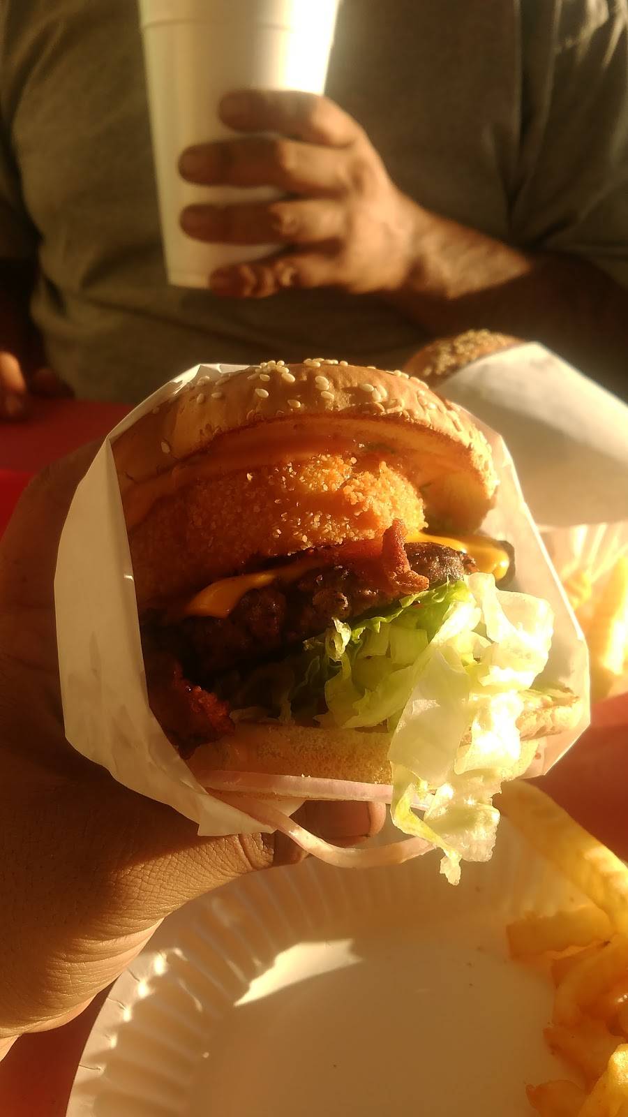 Peppis | restaurant | 17670 E Foothill Blvd, Fontana, CA 92335, USA | 9098224888 OR +1 909-822-4888