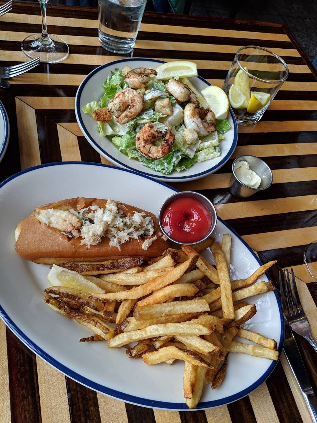 Ballard Annex Oyster House | restaurant | 5410 Ballard Ave NW, Seattle, WA 98107, USA | 2067835410 OR +1 206-783-5410