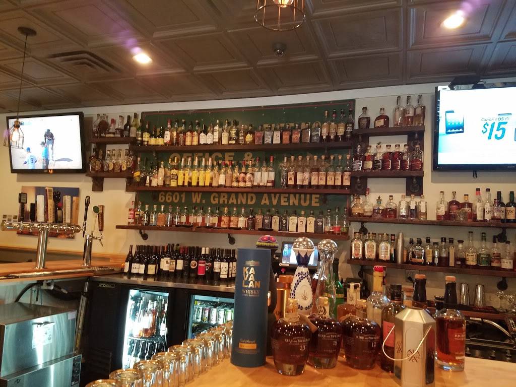 Neat Kitchen + Bar | restaurant | 246 N Cass Ave, Westmont, IL 60559, USA | 6305419657 OR +1 630-541-9657