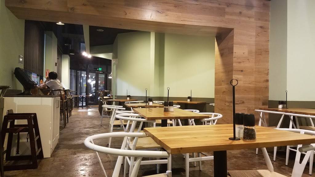 Super Food And Brew | restaurant | 11 E Forsyth St, Jacksonville, FL 32202, USA | 9047231180 OR +1 904-723-1180