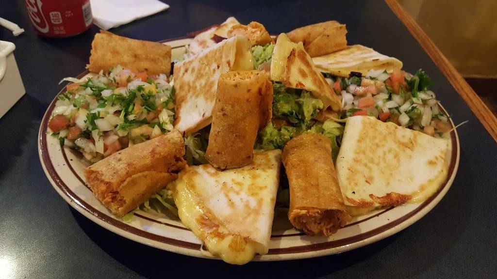 Don Pepe | restaurant | 3616 W 26th St, Chicago, IL 60623, USA | 7735214444 OR +1 773-521-4444