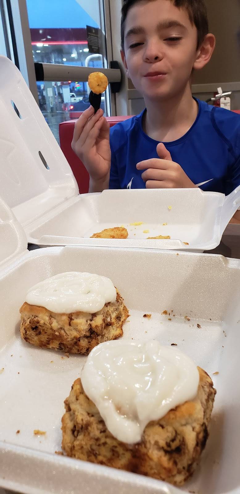 Hardees | restaurant | 811 Kidder St, Wilkes-Barre, PA 18702, USA | 5702356974 OR +1 570-235-6974