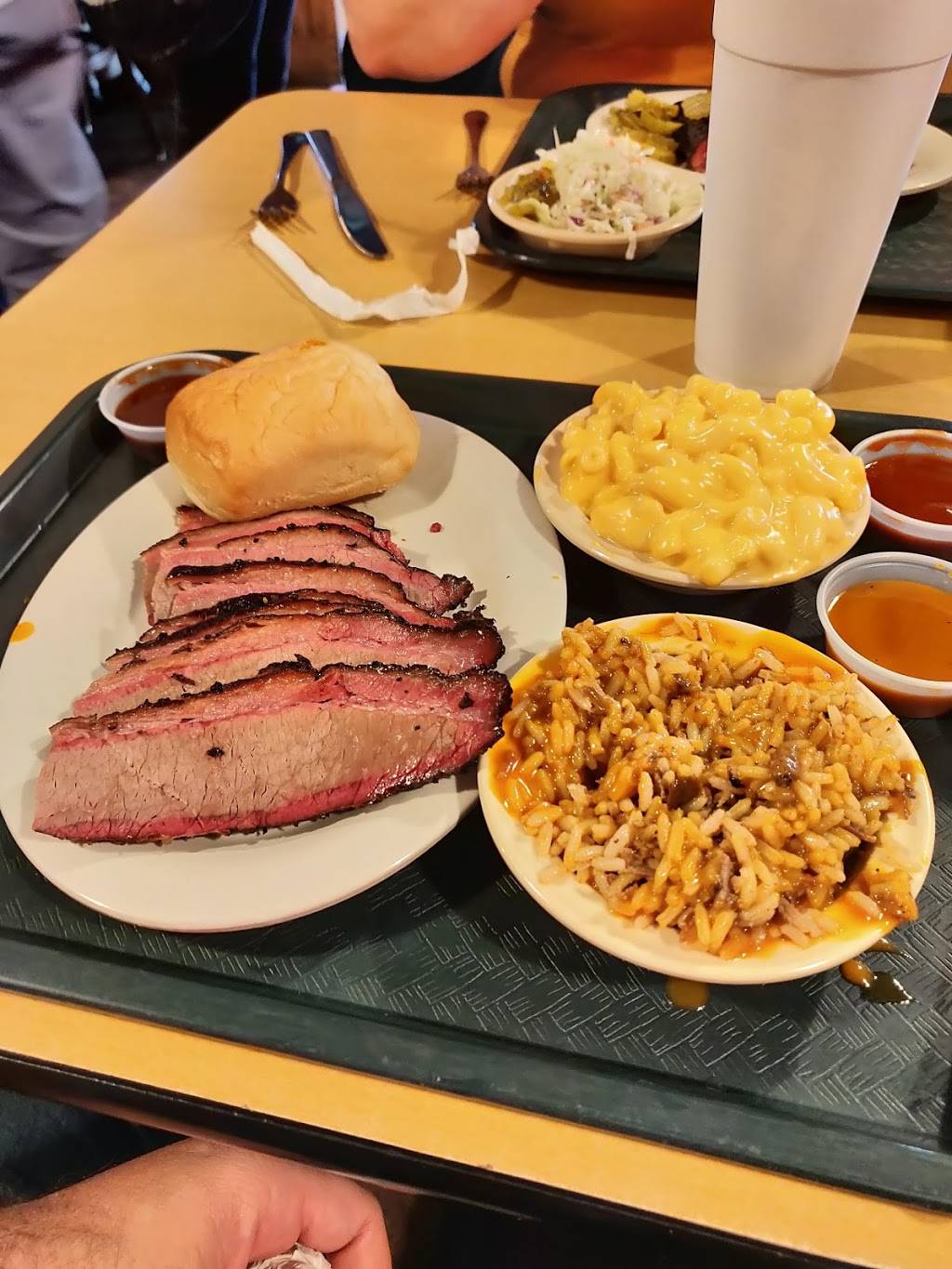 Feedstore BBQ & More | restaurant | 530 S White Chapel Blvd, Southlake, TX 76092, USA | 8174881445 OR +1 817-488-1445