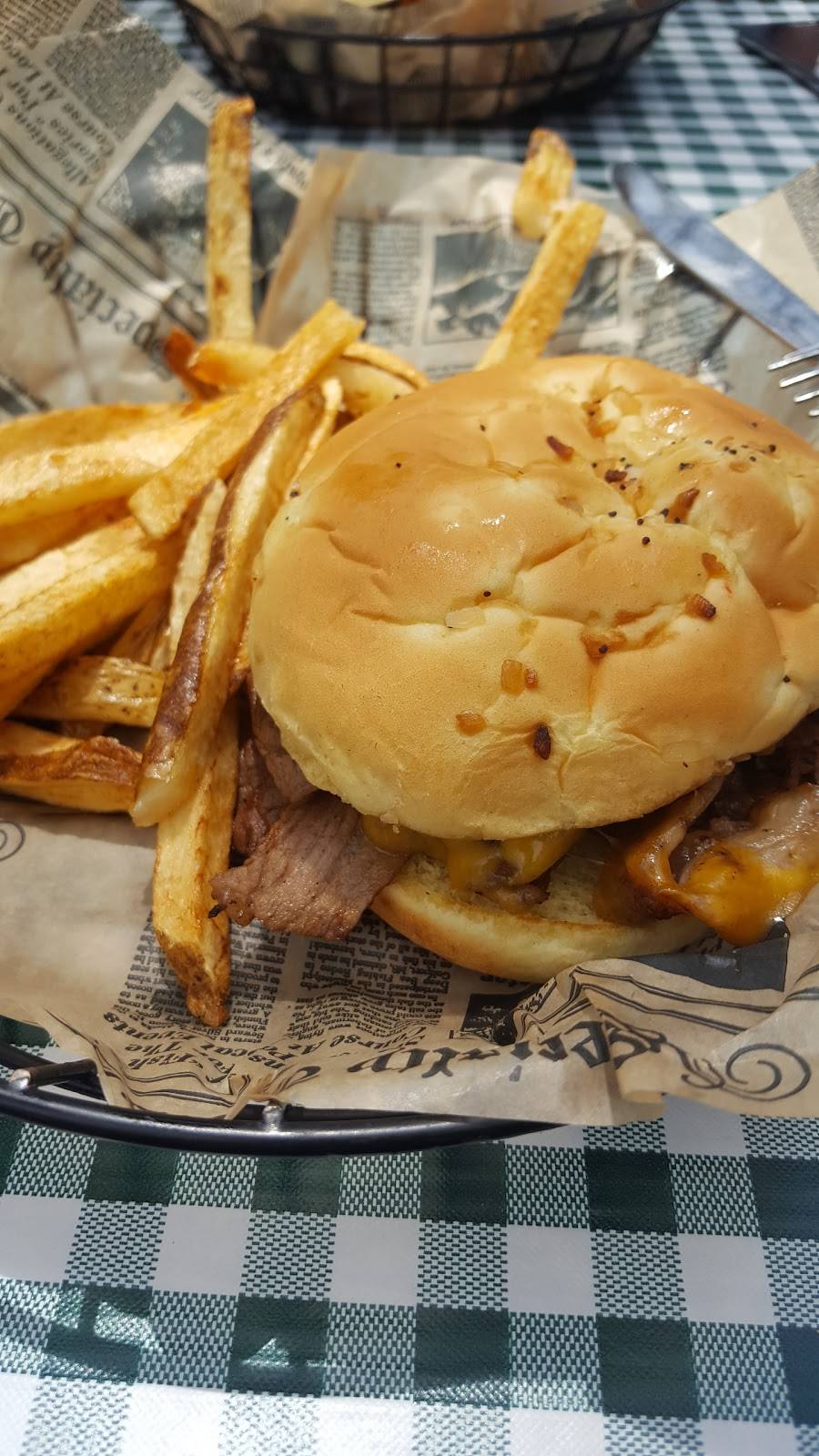 Warehouse Restaurants | restaurant | 400 N Whitewoman St, Coshocton, OH 43812, USA | 7406224001 OR +1 740-622-4001