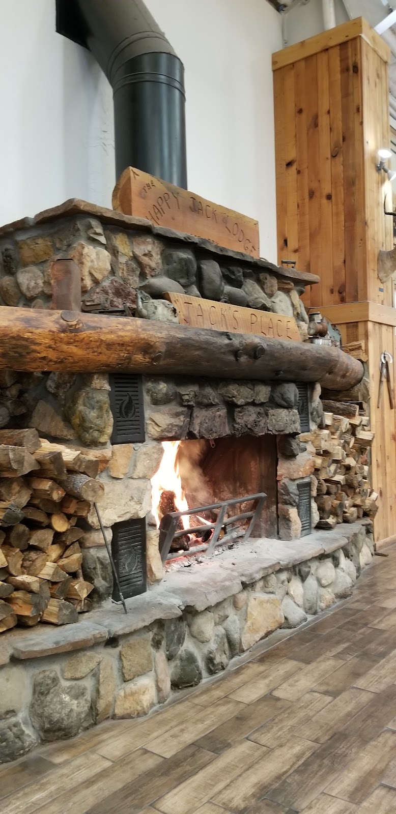 Jacks Place Steakhouse & Pub | restaurant | 53878 Lake Mary Rd, Happy Jack, AZ 86024, USA | 9284772212 OR +1 928-477-2212