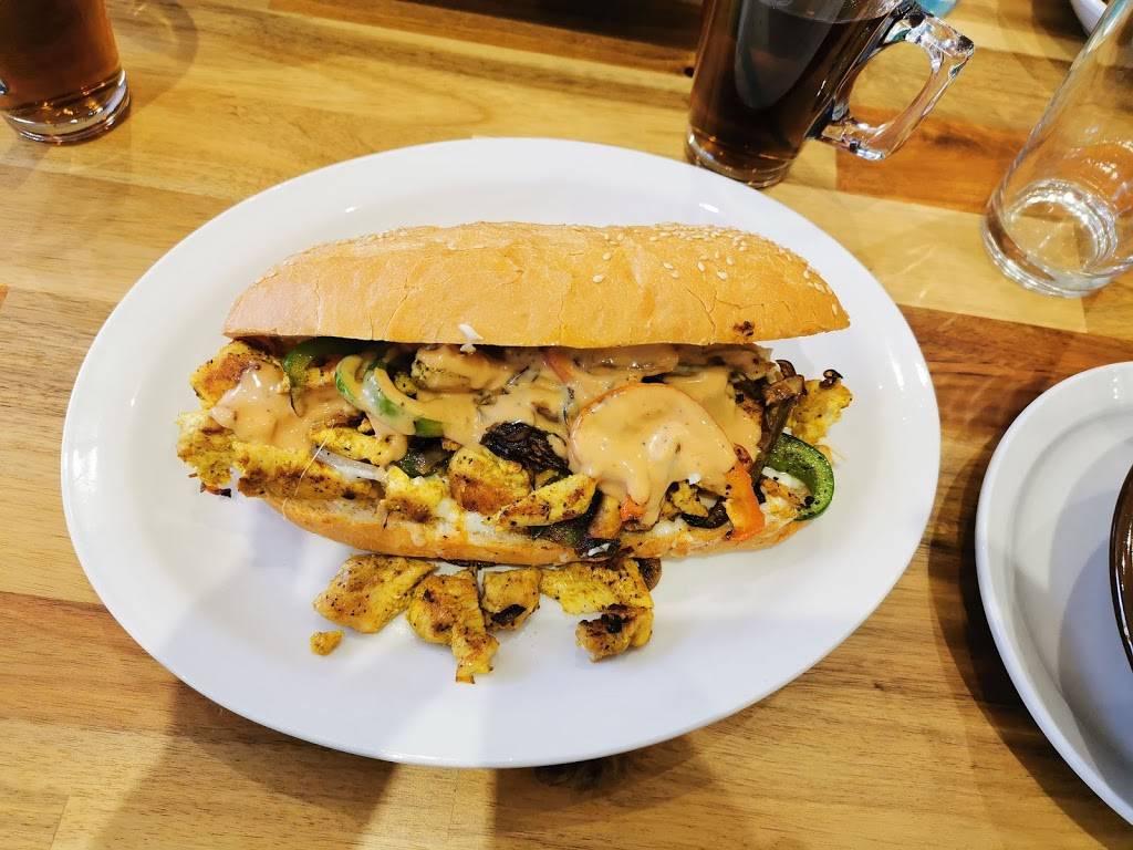 Chez mon grand pere | restaurant | 1558 Rue Fleury E, Montréal, QC H2C 1S6, Canada | 5143841141 OR +1 514-384-1141