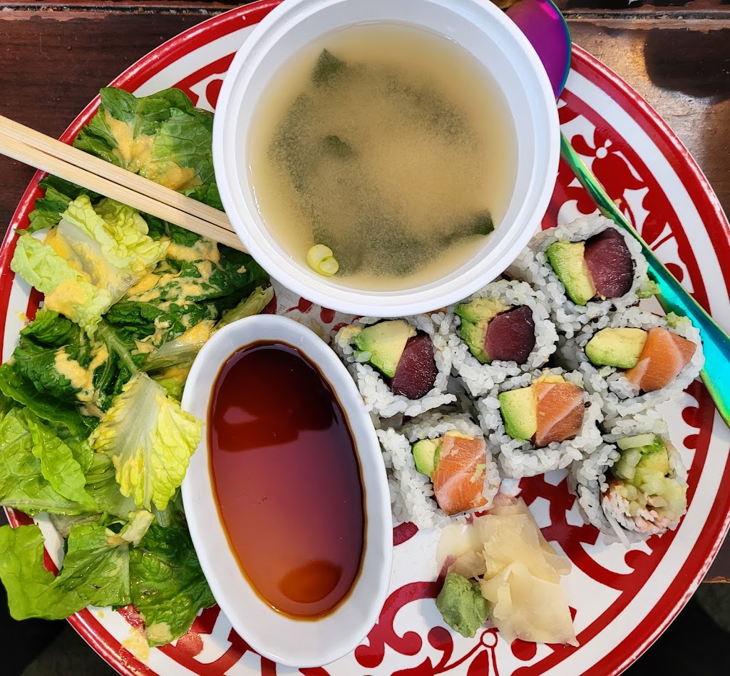 Saga Sushi | restaurant | 517 MA-28, West Yarmouth, MA 02673, USA | 5088277703 OR +1 508-827-7703