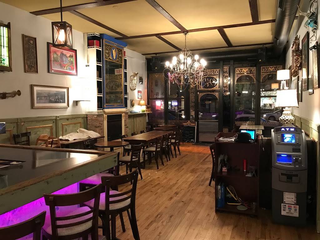 Fifolet Cajun & Cocktails | restaurant | 1942 W Division St, Chicago, IL 60622, USA | 7733846886 OR +1 773-384-6886