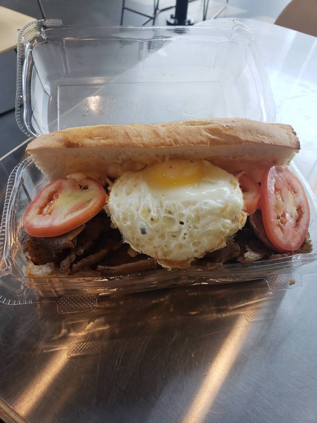 Which Wich Superior Sandwiches | restaurant | 7500 SW Dartmouth St #190, Tigard, OR 97223, USA | 5032076707 OR +1 503-207-6707