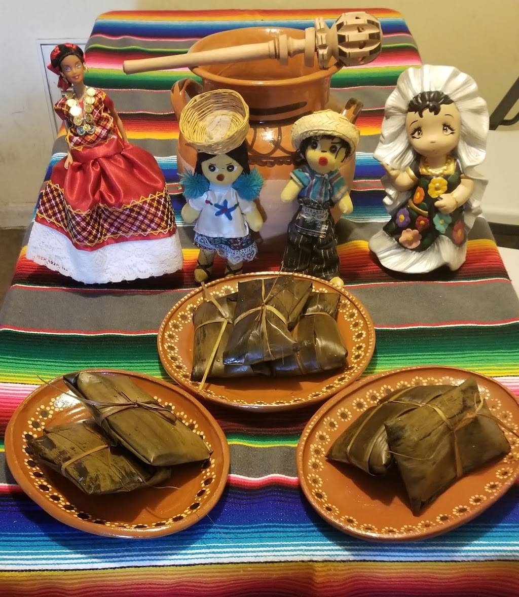 Tlayudas Oaxaqueñas | restaurant | Houston, TX 77055, USA | 7133823255 OR +1 713-382-3255