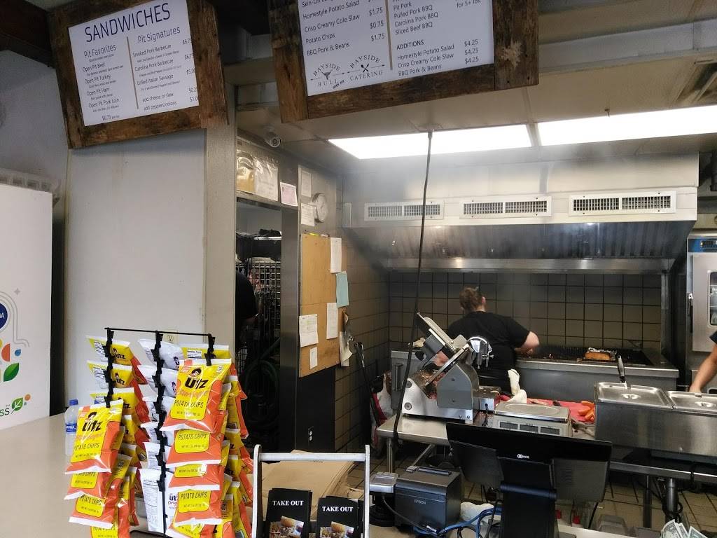 Bayside Bull | restaurant | 108 W Central Ave, Edgewater, MD 21037, USA | 4109566009 OR +1 410-956-6009