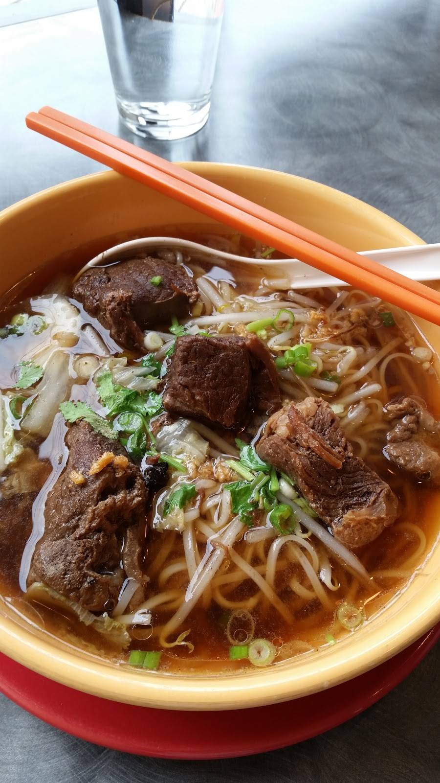 Noodles Restaurant | restaurant | 257 Main St, Northampton, MA 01060, USA | 4135874070 OR +1 413-587-4070