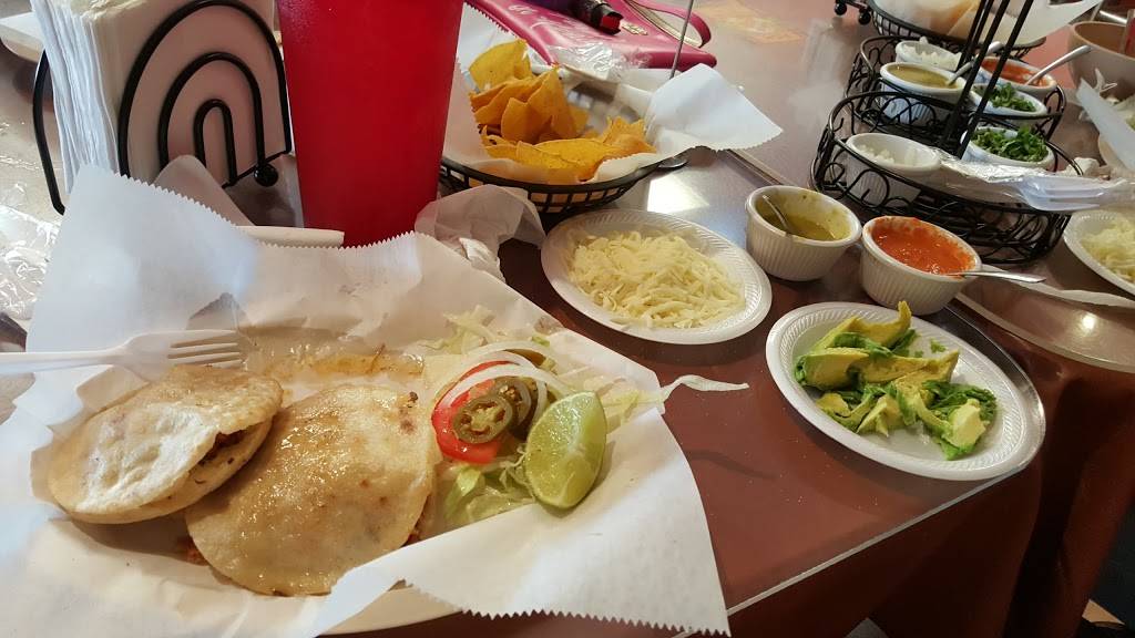 Taqueria San Luis | restaurant | 1200 NW 28th St, Fort Worth, TX 76164, USA | 8176244220 OR +1 817-624-4220