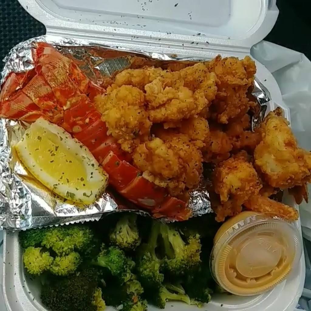 Lovelys in the city | restaurant | 1622 NW 62nd St, Miami, FL 33147, USA | 7863603595 OR +1 786-360-3595