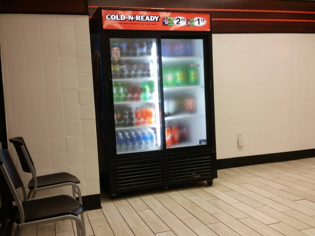 Little Caesars Pizza | meal takeaway | 1533 N Hwy 17, Mt Pleasant, SC 29464, USA | 8436062204 OR +1 843-606-2204