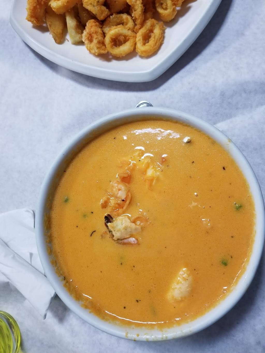 Los Nisperos | restaurant | 500 E 149th St, Bronx, NY 10455, USA | 7182923377 OR +1 718-292-3377