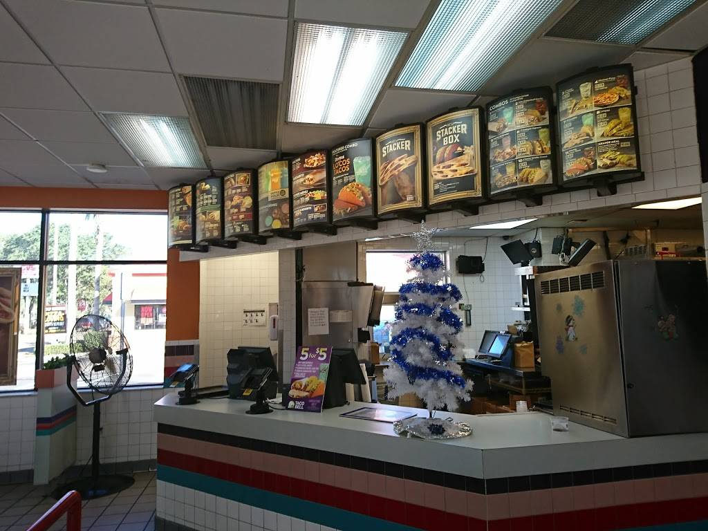 Taco Bell | meal takeaway | 10611 Gibsonton Dr, Riverview, FL 33569, USA | 8137412373 OR +1 813-741-2373