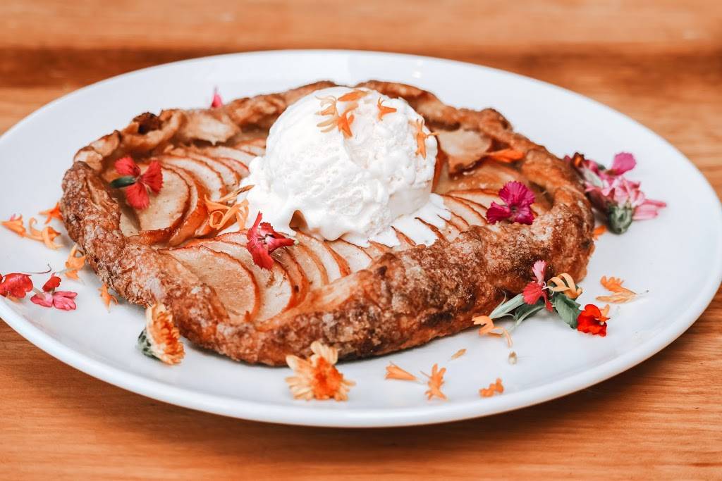 Centre Street Kitchen | restaurant | 1224 W Webster Ave, Chicago, IL 60614, USA | 3128151917 OR +1 312-815-1917