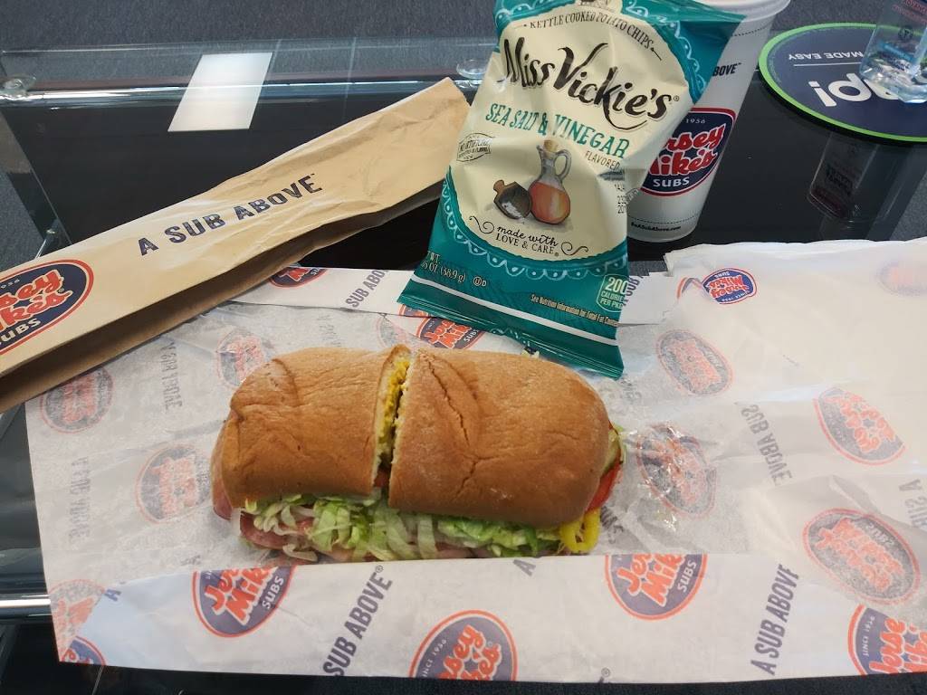 Jersey Mike’s | restaurant | The Village At Mitchell Ranch, 3252 Redeemer Way, New Port Richey, FL 34655, USA | 7279993737 OR +1 727-999-3737