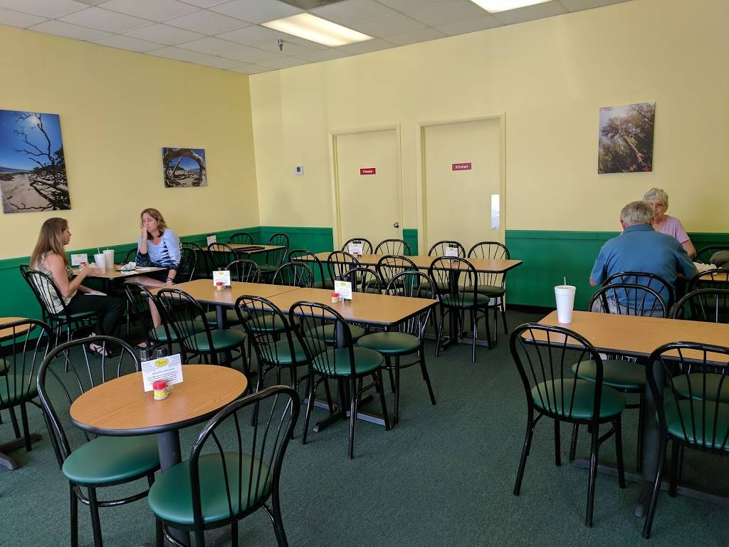 Claras Tidbits - Baymeadows | restaurant | 8535 Baymeadows Rd, Jacksonville, FL 32256, USA | 9045164144 OR +1 904-516-4144